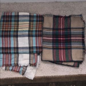 Blanket scarfs, selling together